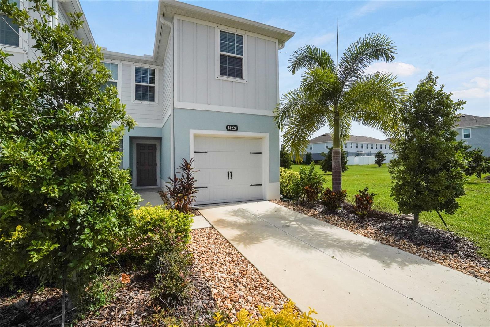 4th image of 14229 Crimson Ave, Lakewood Ranch, FL 34211 | MLS# A4700014