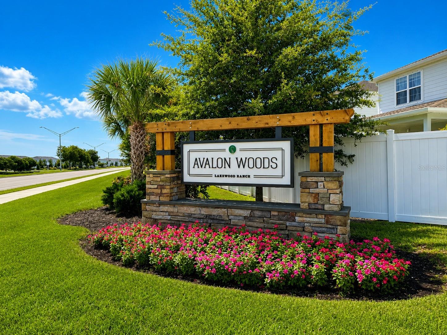 2nd image of 14229 Crimson Ave, Lakewood Ranch, FL 34211 | MLS# A4700014