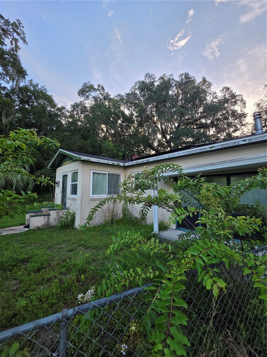 2nd image of 11647 Se 60th Ave, Belleview, FL 34420 | MLS# OM728471