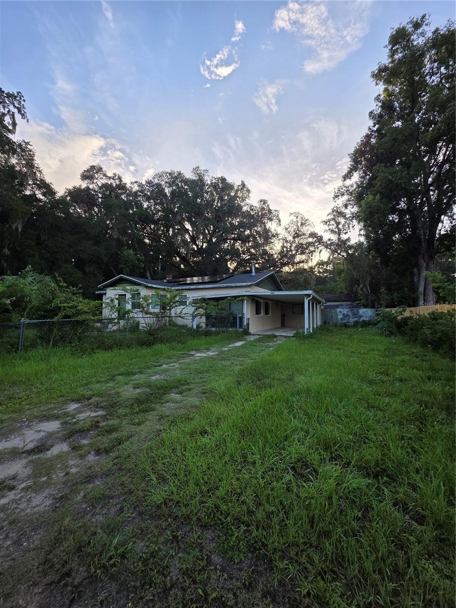 4th image of 11647 Se 60Th Ave, Belleview, FL 34420 | MLS# OM728471
