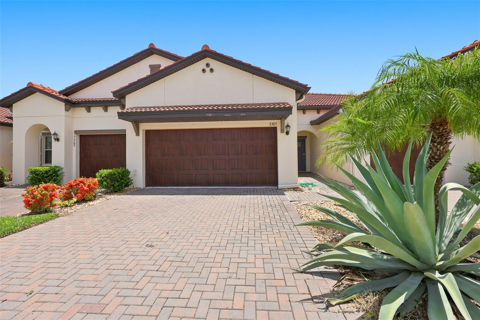 1st image of 5305 Stoic Vale Dr, Wimauma, FL 33598 | MLS# TB8529292