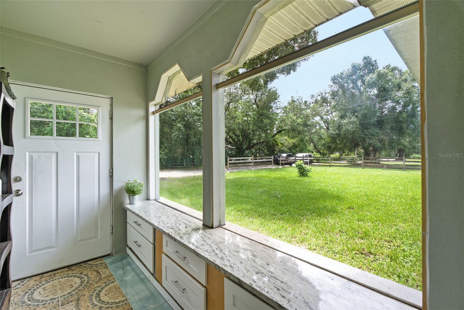 5th image of 5730 Anna Dr, Tampa, FL 33610 | MLS# S5153748