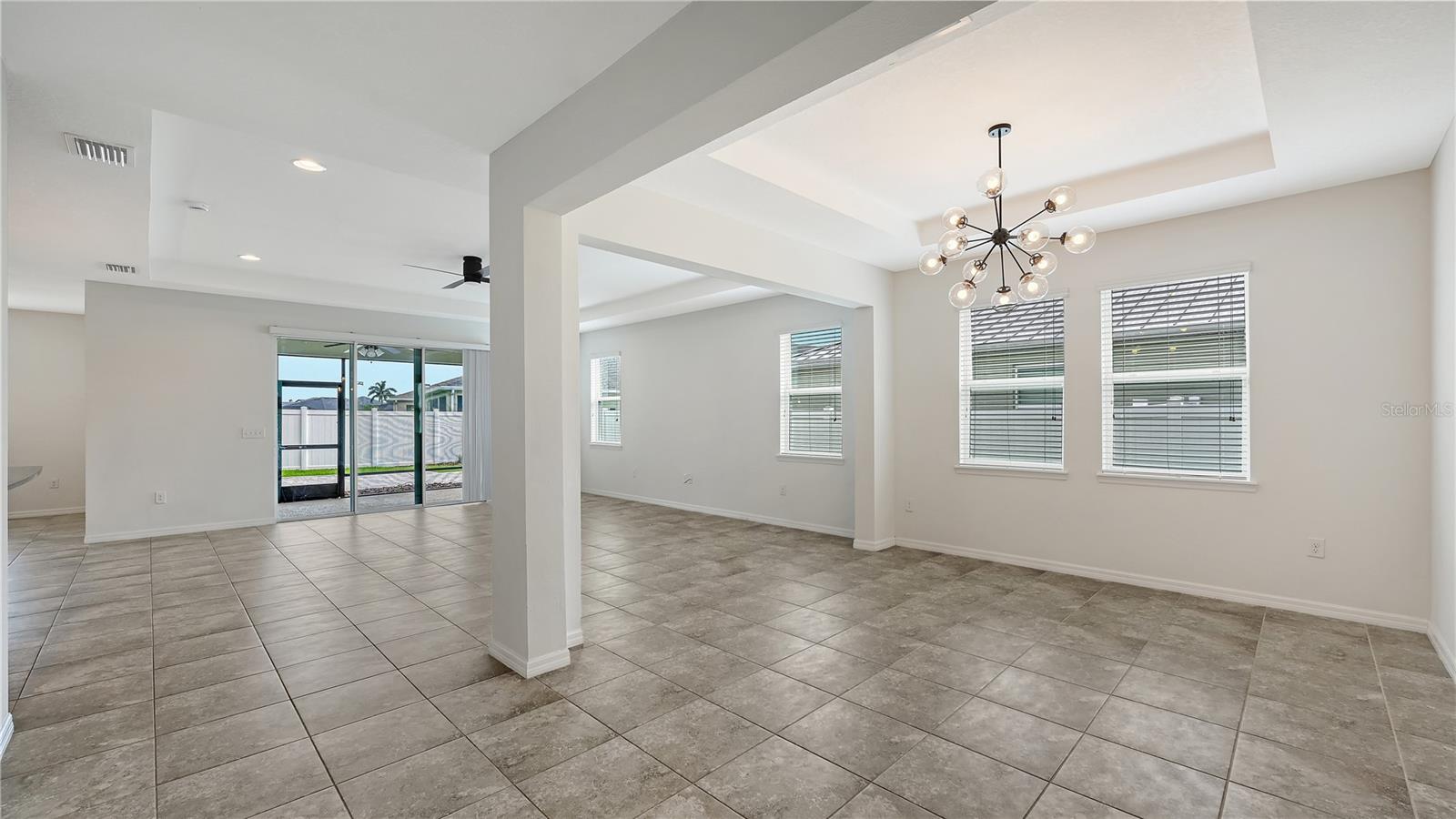 4th image of 15127 Las Olas Pl, Bradenton, FL 34212 | MLS# A4700033