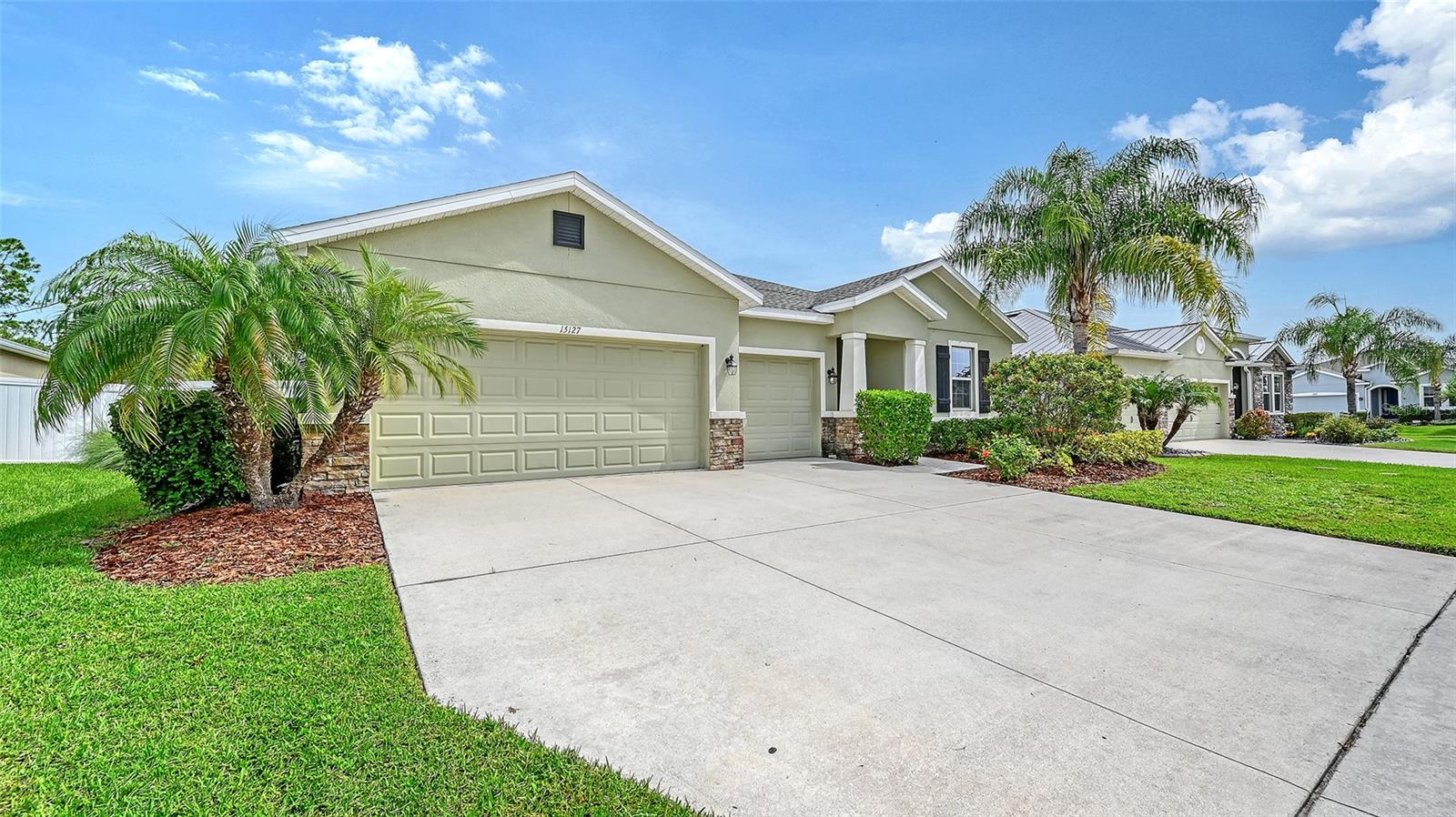 2nd image of 15127 Las Olas Pl, Bradenton, FL 34212 | MLS# A4700033