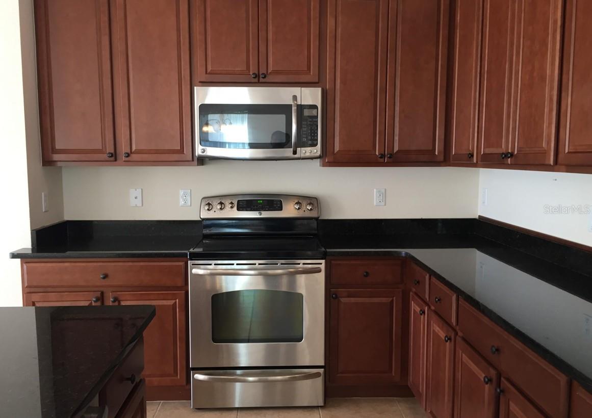5th image of 3938 Sunset Cove Dr, Port Orange, FL 32129 | MLS# V4950210