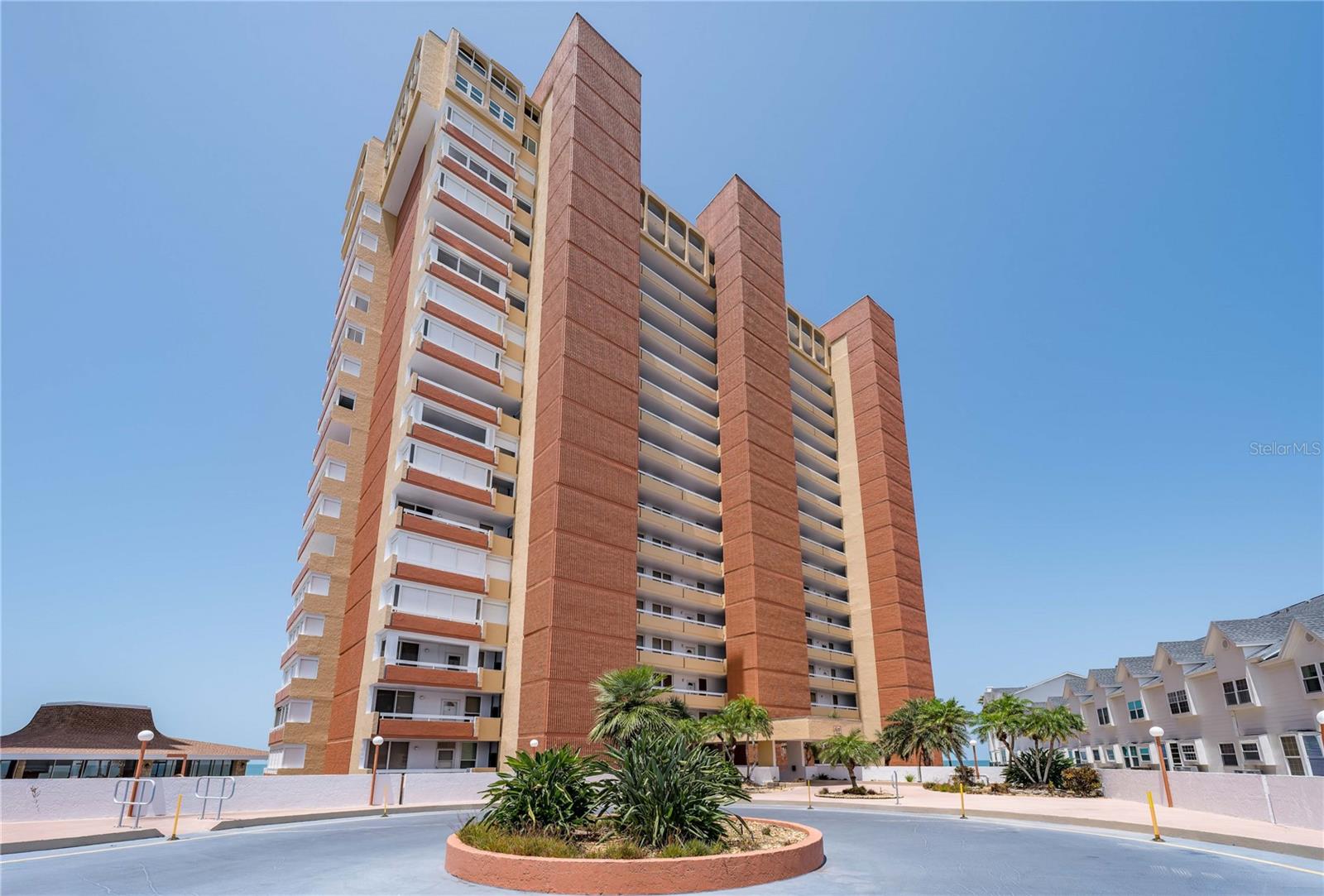 2nd image of 17940 Gulf Blvd #18C, Redington Shores, FL 33708 | MLS# TB8529344