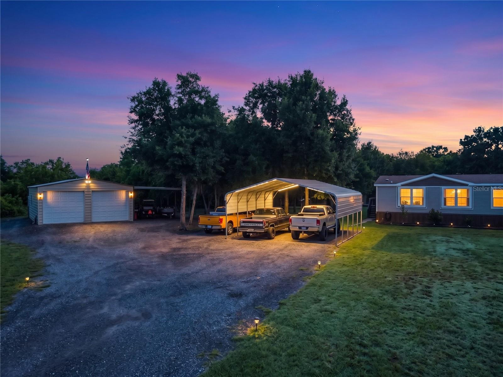 Homes for sale in Osteen, FL | 353 Uranus Trl, Osteen, FL 32764 | MLS# O6425204
