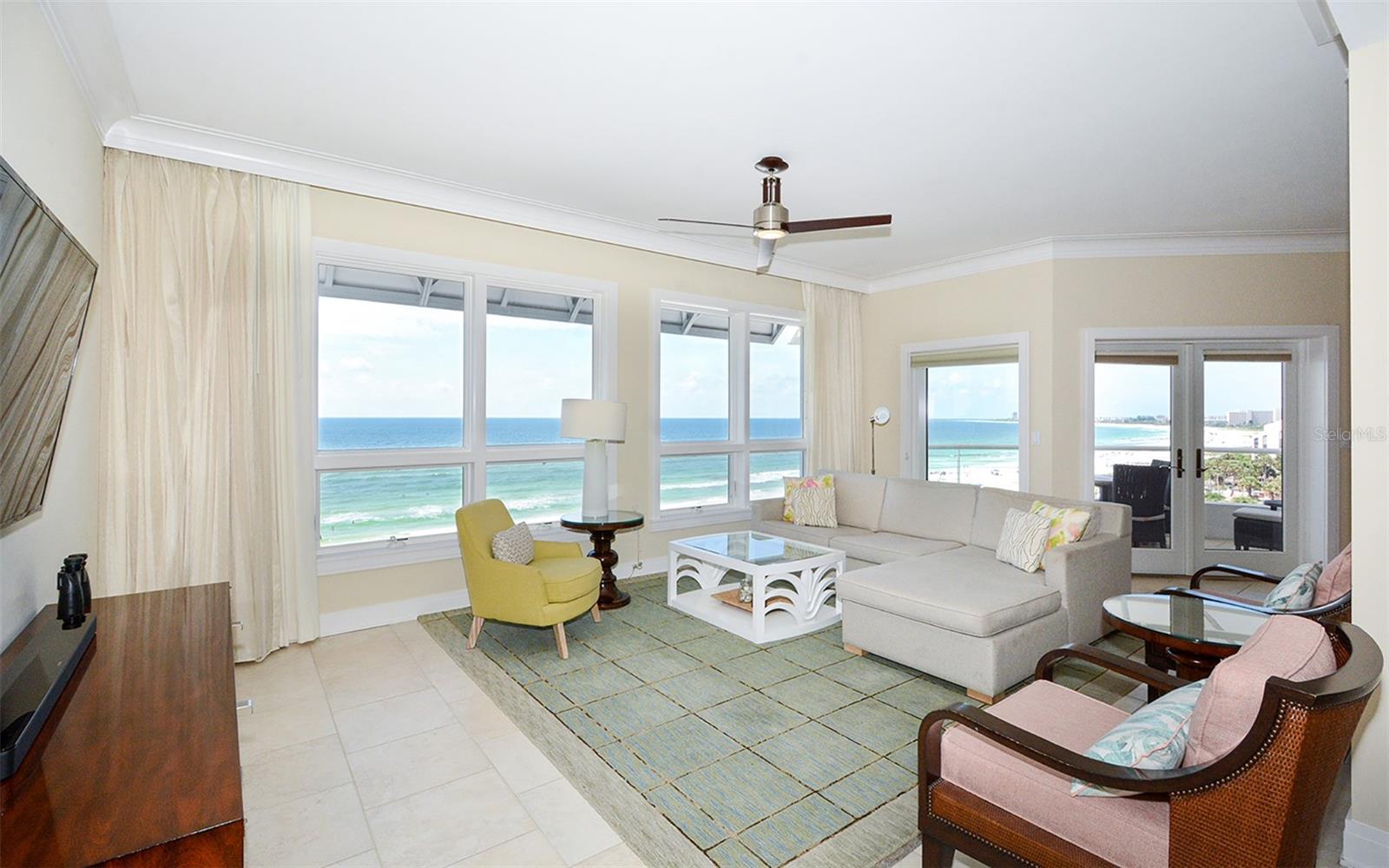 4th image of 915 Seaside Dr #613, Weeks 32-33, Sarasota, FL 34242 | MLS# A4700052