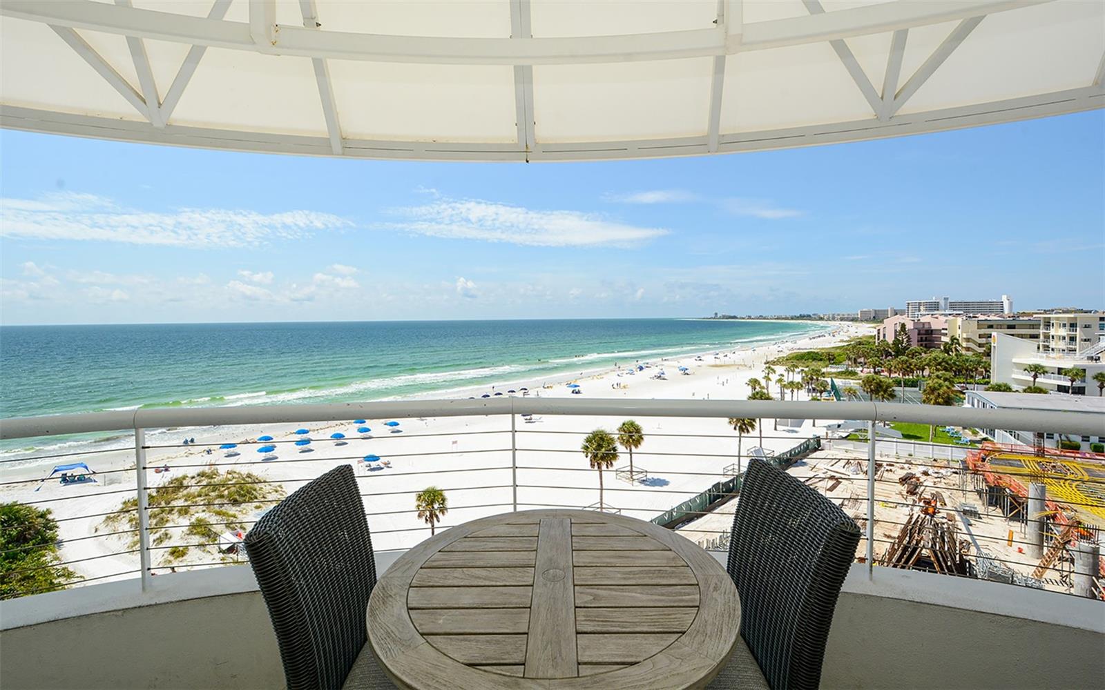3rd image of 915 Seaside Dr #613, Weeks 32-33, Sarasota, FL 34242 | MLS# A4700052