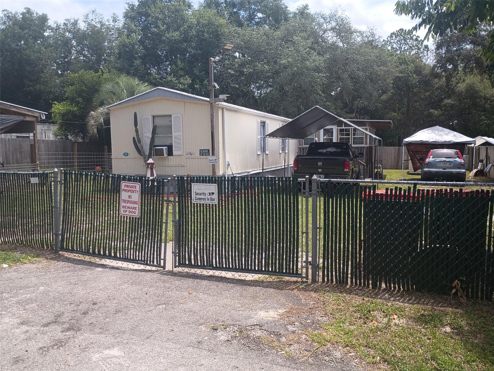 1st image of 711 Se 129th Ct, Silver Springs, FL 34488 | MLS# OM728502