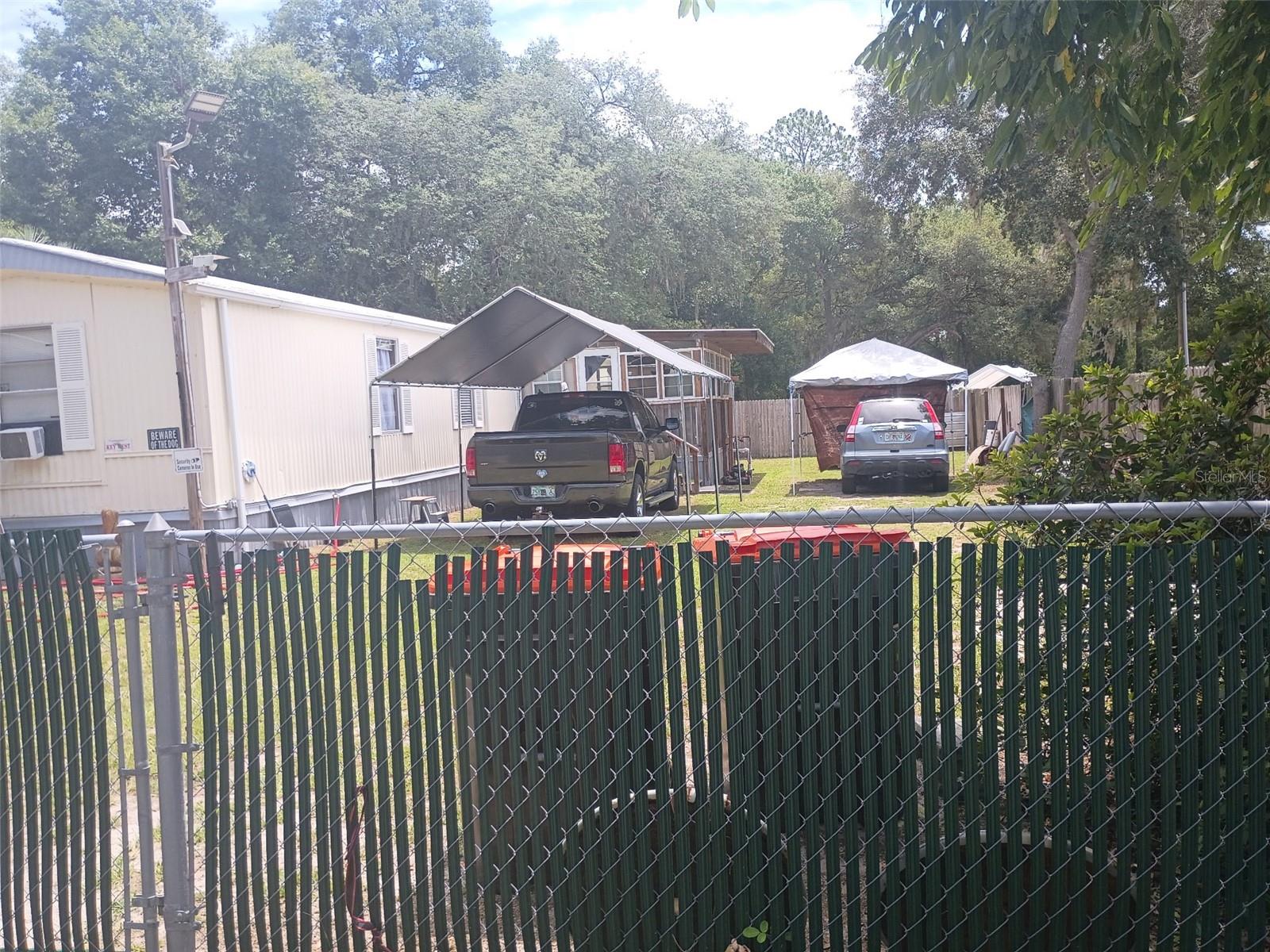3rd image of 711 Se 129Th Ct, Silver Springs, FL 34488 | MLS# OM728502