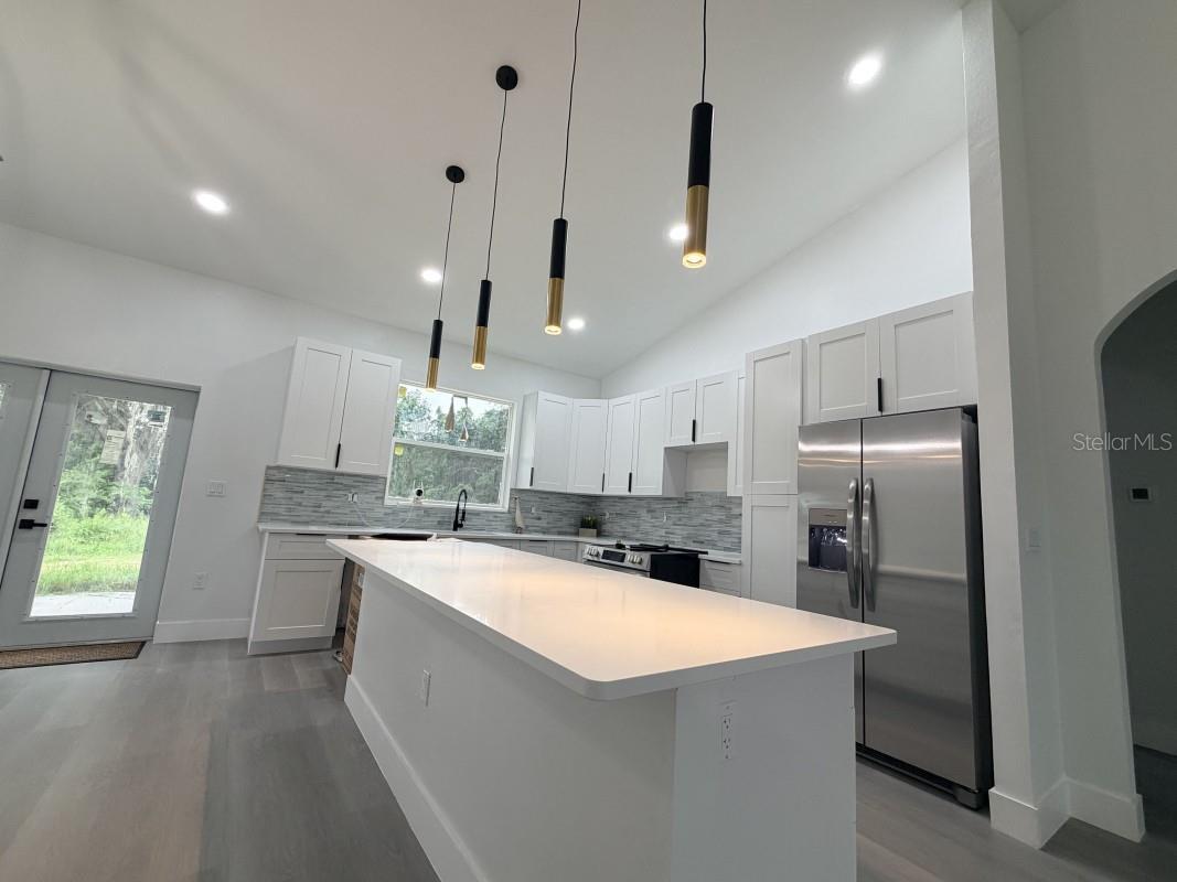 3rd image of 3500 Se 484, Belleview, FL 34420 | MLS# A4700054