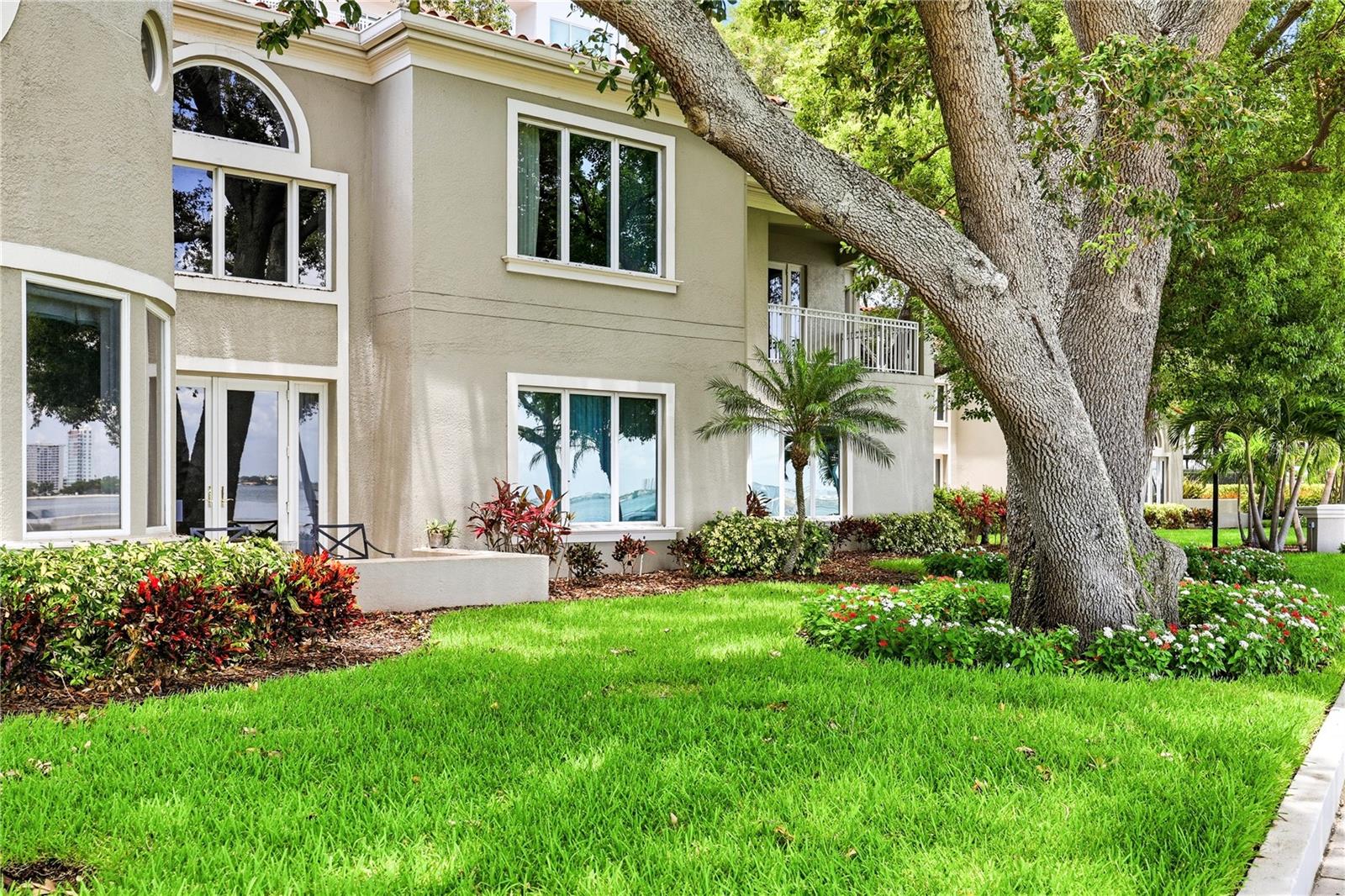 3rd image of 3507 Bayshore Blvd, Tampa, FL 33629