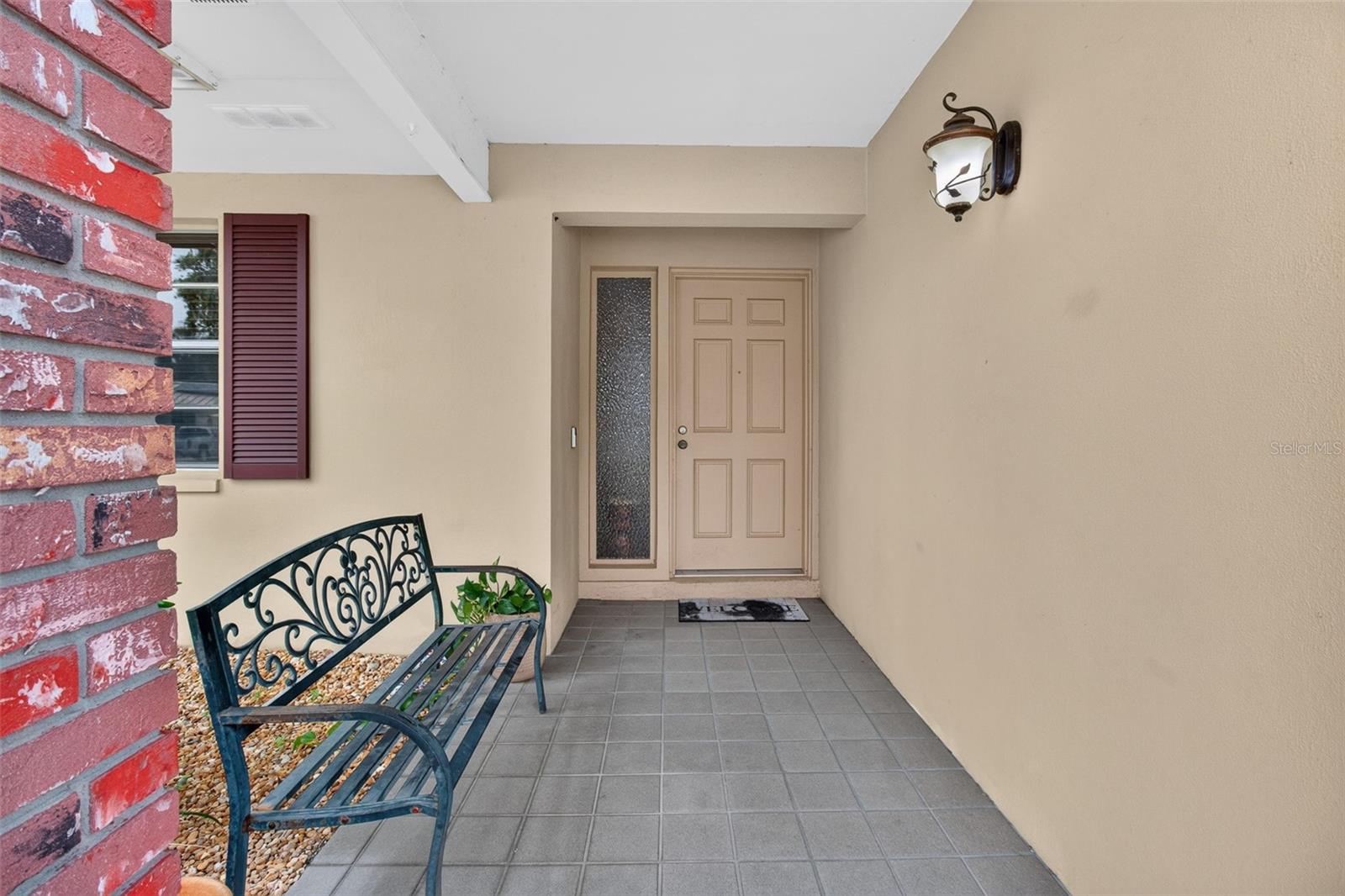 2nd image of 2221 Colonial Dr, Dunedin, FL 34698 | MLS# TB8529426