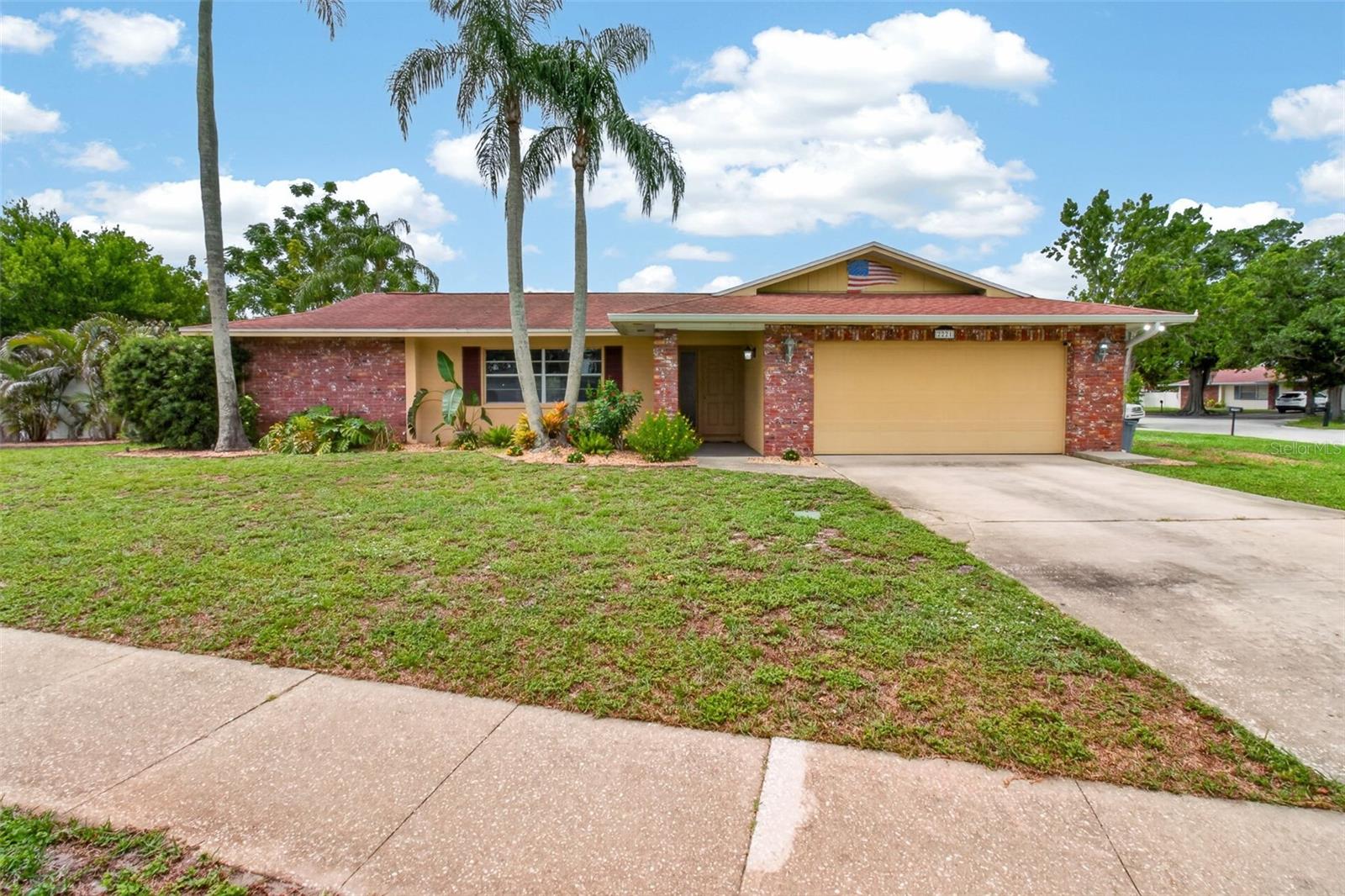 1st image of 2221 Colonial Dr, Dunedin, FL 34698 | MLS# TB8529426
