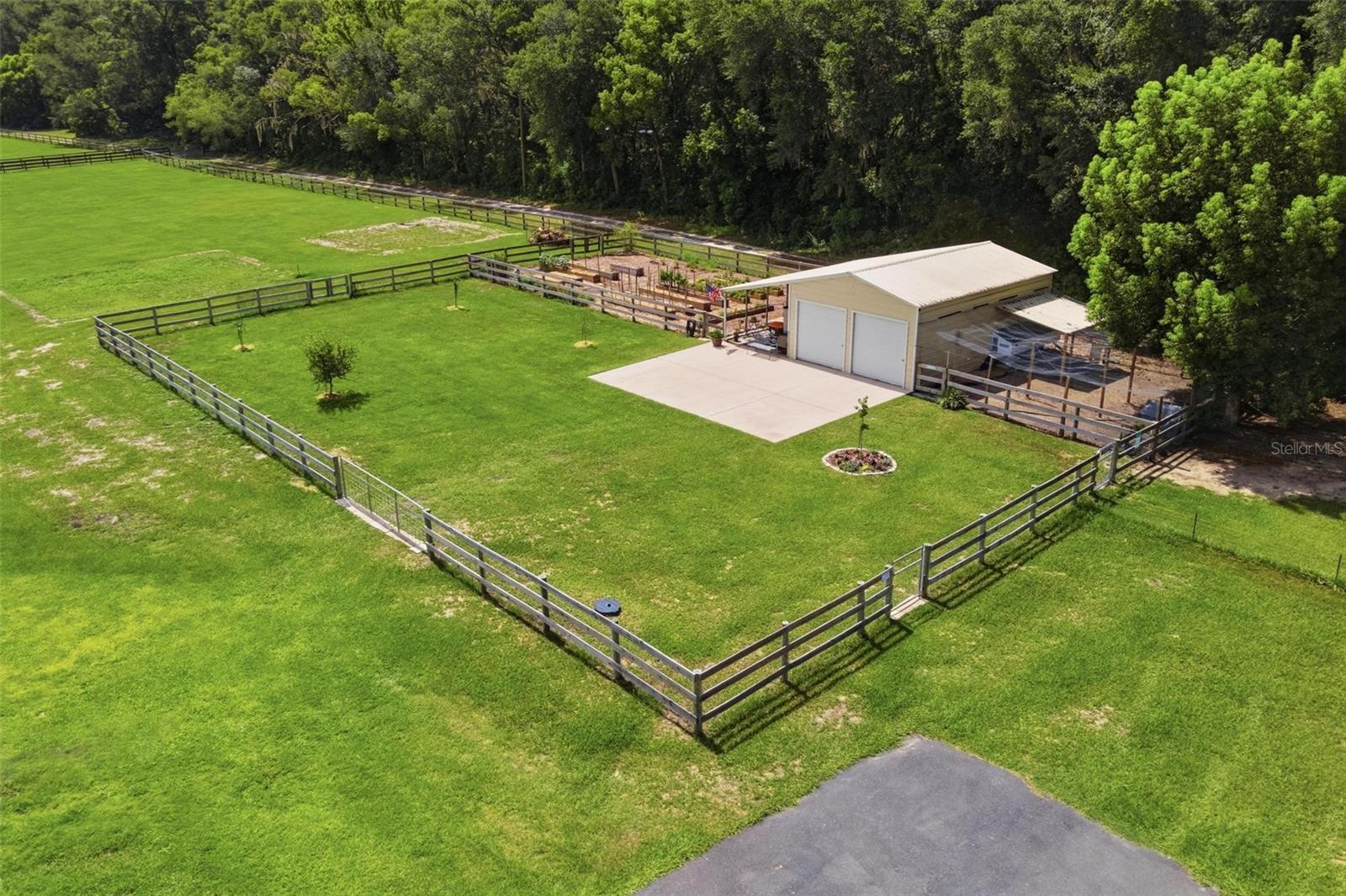 Homes for sale in Weirsdale, FL | 16241 Se 150th Ave, Weirsdale, FL 32195 | MLS# G5115120