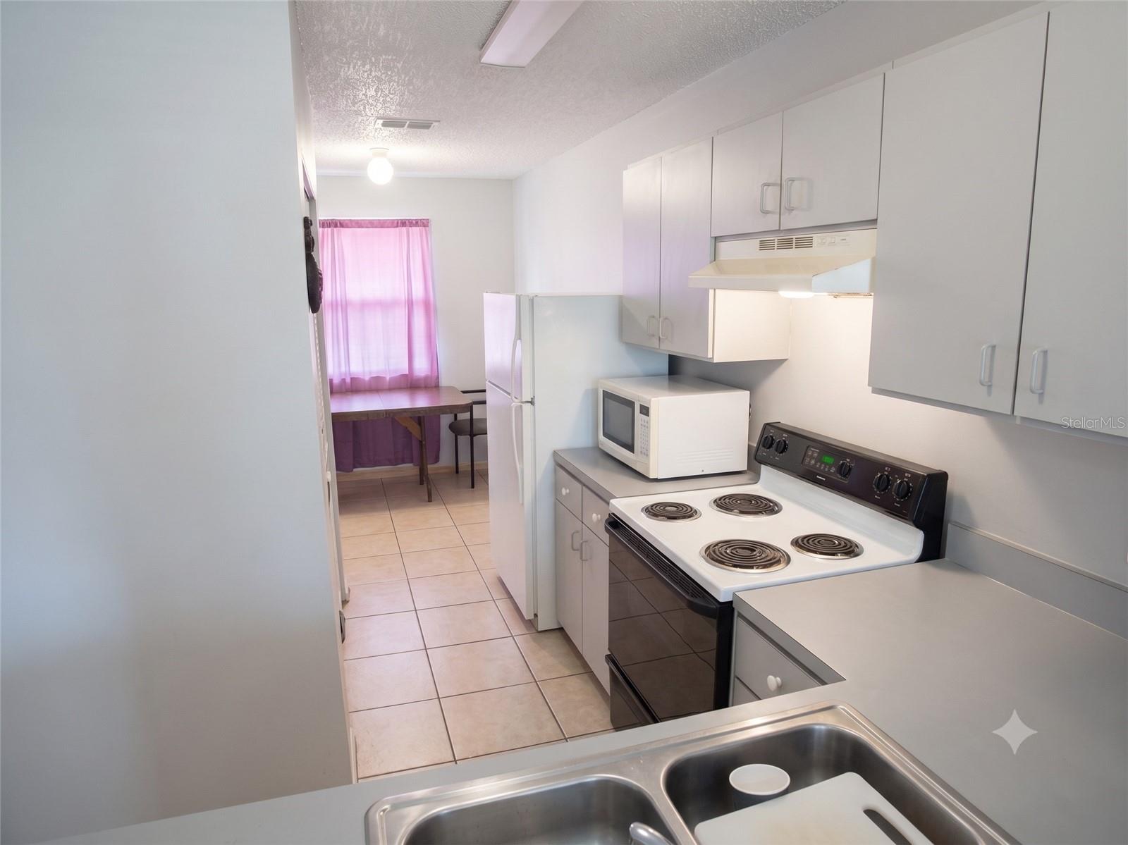 2nd image of 4975 David Ave, Sarasota, FL 34234 | MLS# TB8529444