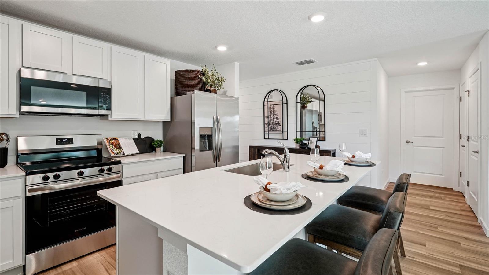 3rd image of 7836 Sw 46Th Ct, Ocala, FL 34476 | MLS# OM728516