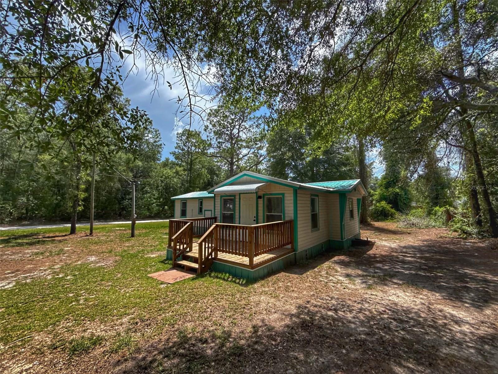 Homes for sale in Old Town, FL | 65 Ne 528Th Ave, Old Town, FL 32680 | MLS# GC541978