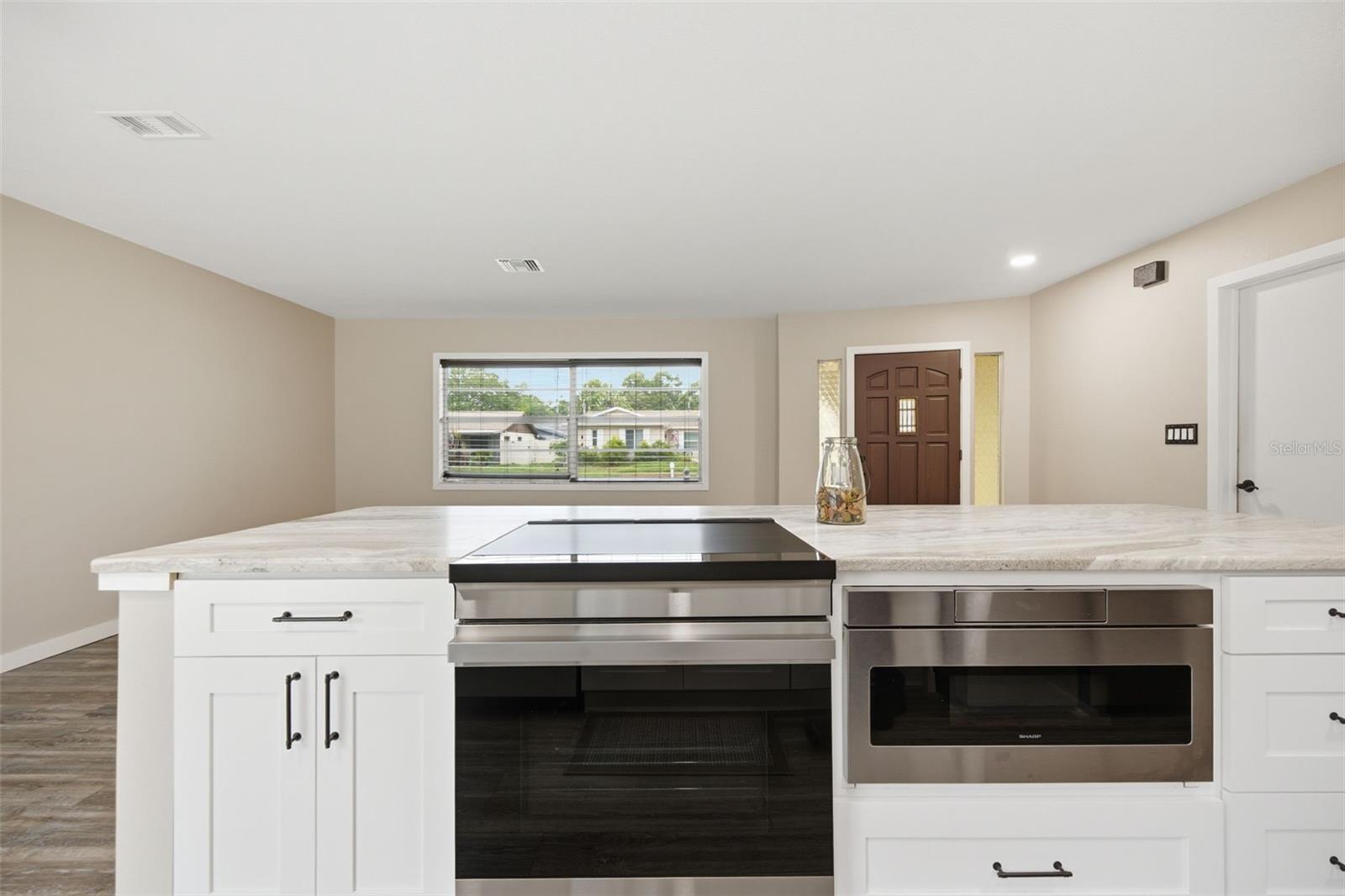 5th image of 1901 Briarwood St, Dunedin, FL 34698 | MLS# TB8529502