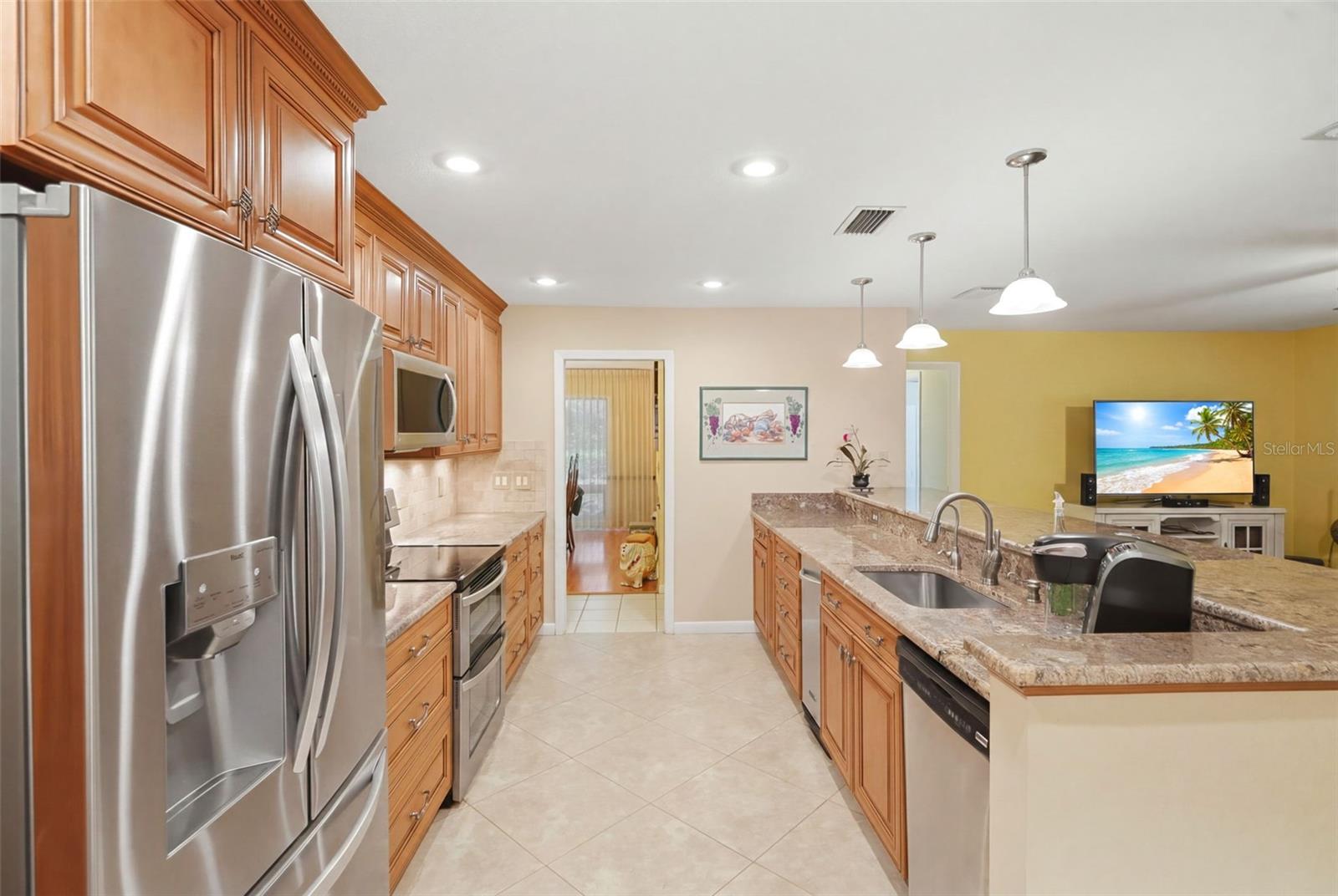 3rd image of 1660 Narnia Ct, Dunedin, FL 34698 | MLS# TB8529530