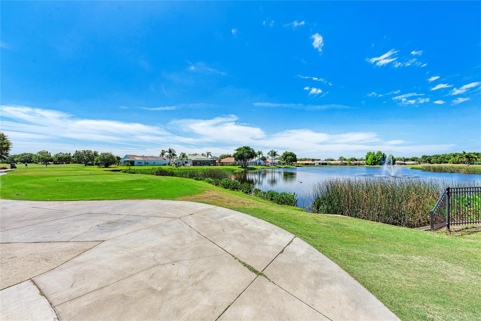 69th image of 6604 Stone River Rd, Bradenton, FL 34203 | MLS# A4700117
