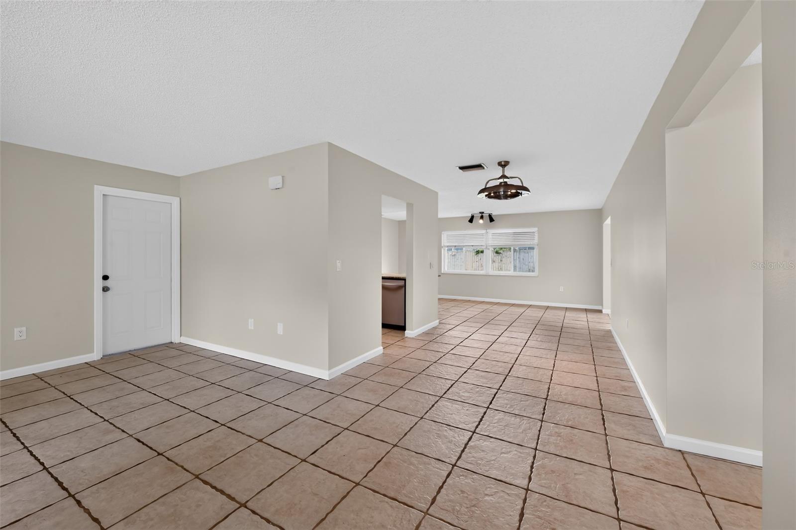 5th image of 7207 14Th Ave Nw, Bradenton, FL 34209 | MLS# A4700161