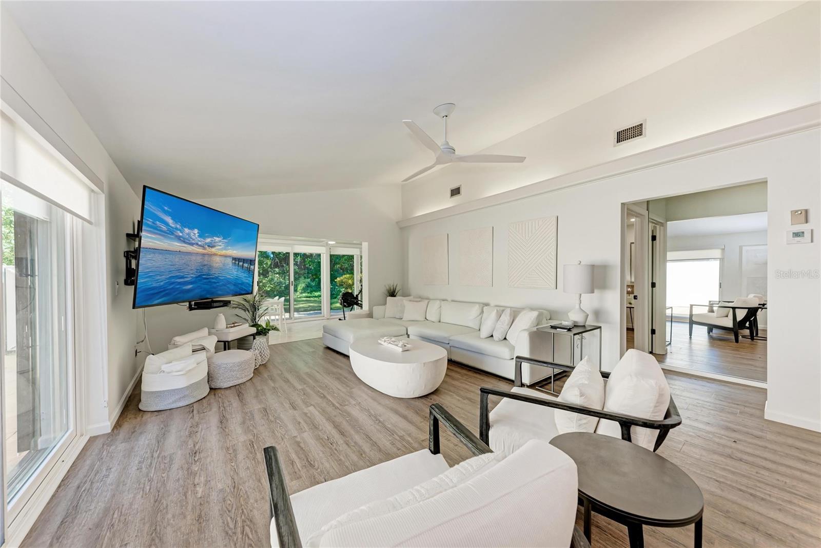 5th image of 6416 Wood Owl Cir, Bradenton, FL 34210 | MLS# A4700166