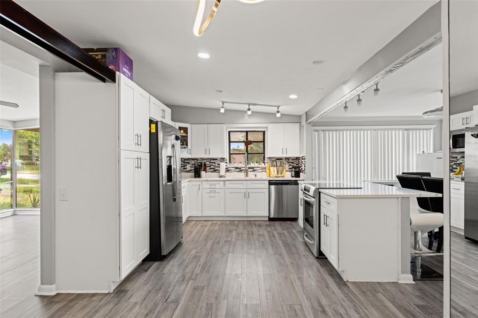 5th image of 2116 W Abdella St, Tampa, FL 33607 | MLS# TB8529729