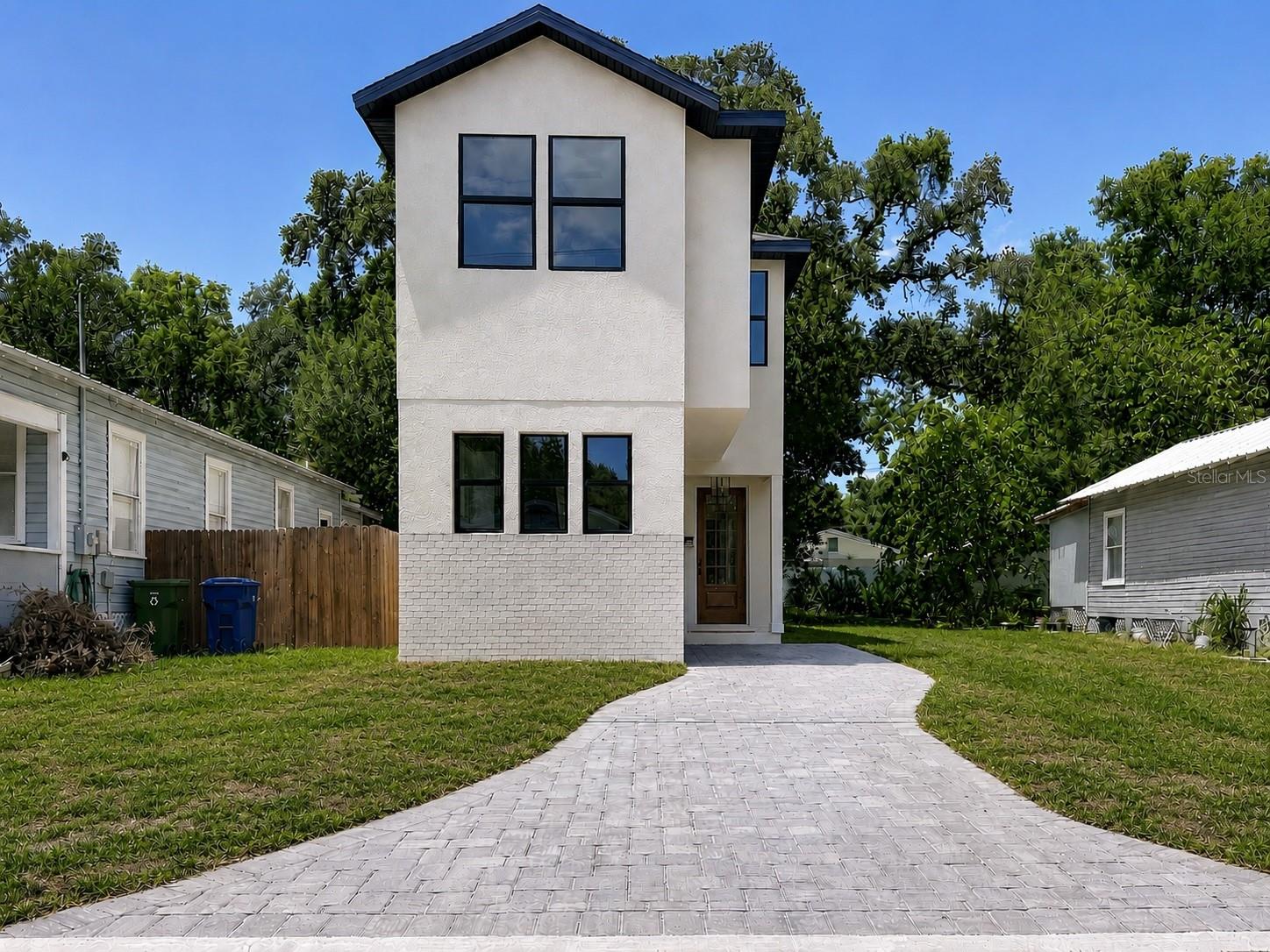 1st image of 2410 E 20th Ave, Tampa, FL 33605 | MLS# TB8529743