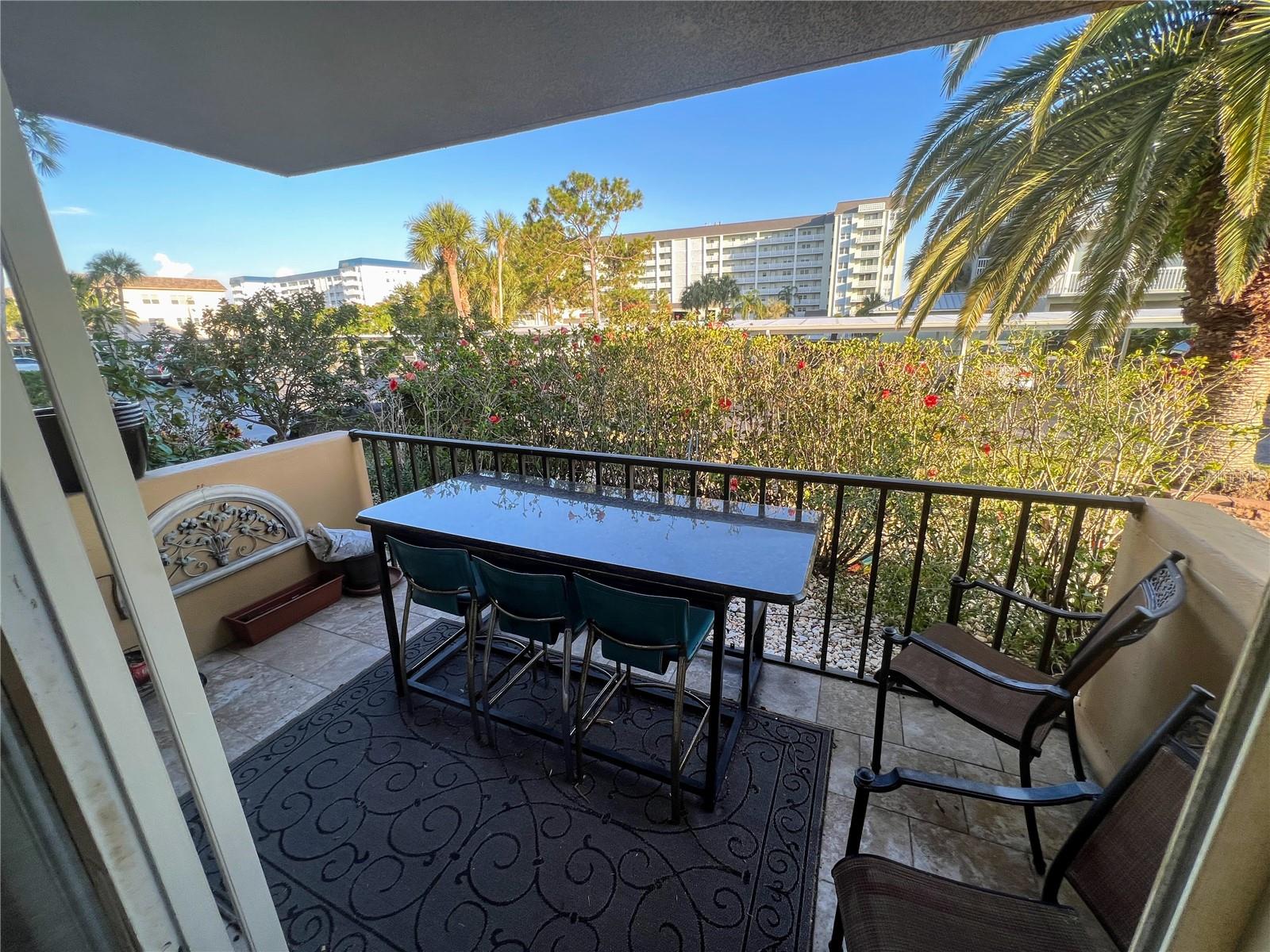 2nd image of 9 Haig Pl, DUNEDIN, FL 34698