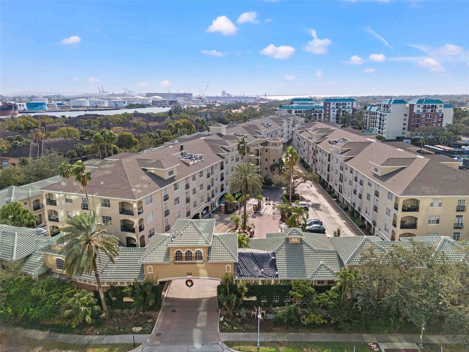1st image of 501 Knights Run Ave #2111, Tampa, FL 33602 | MLS# TB8529805
