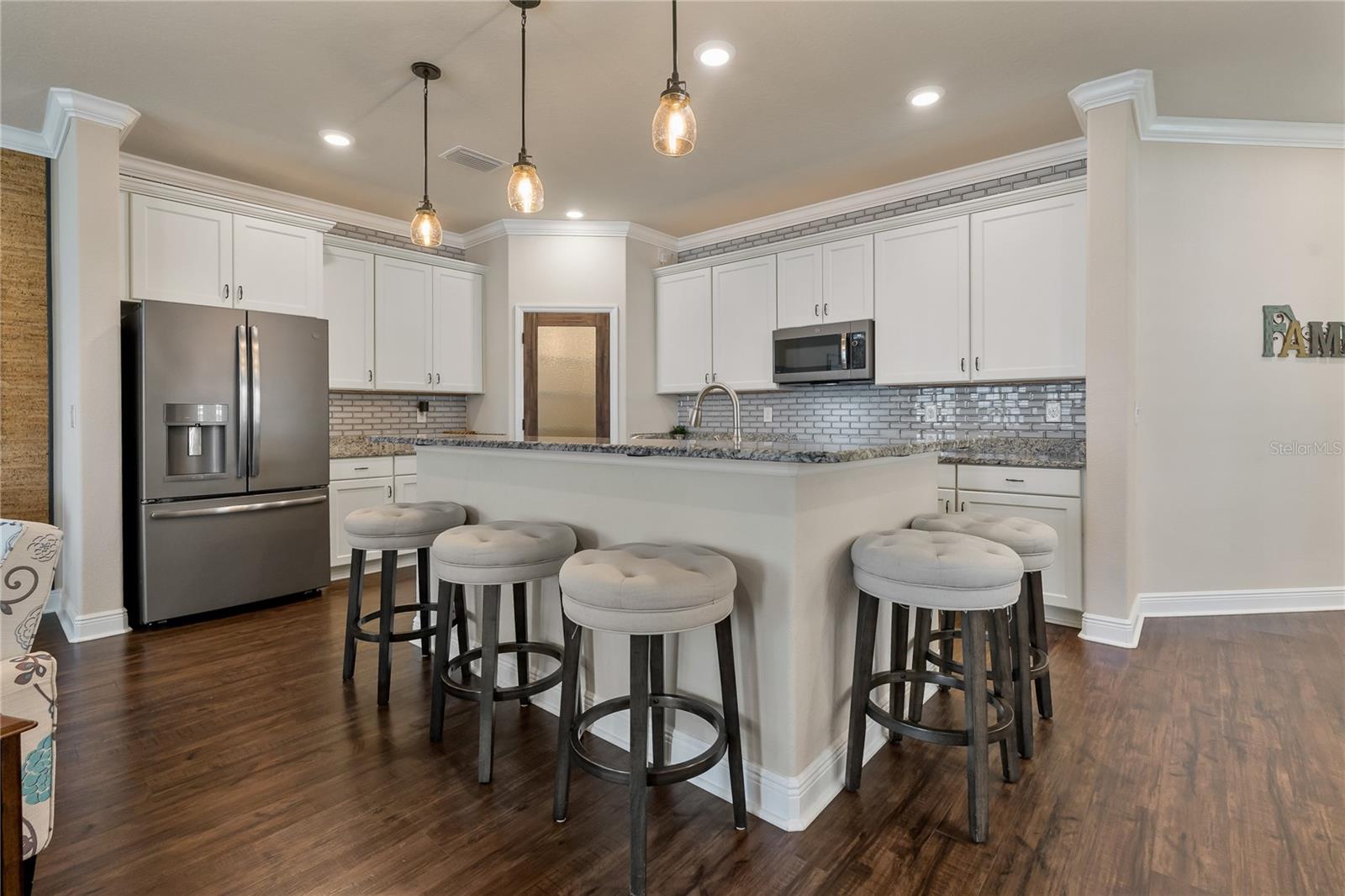 4th image of 597 Ozona Village Dr, Palm Harbor, FL 34683 | MLS# TB8529837