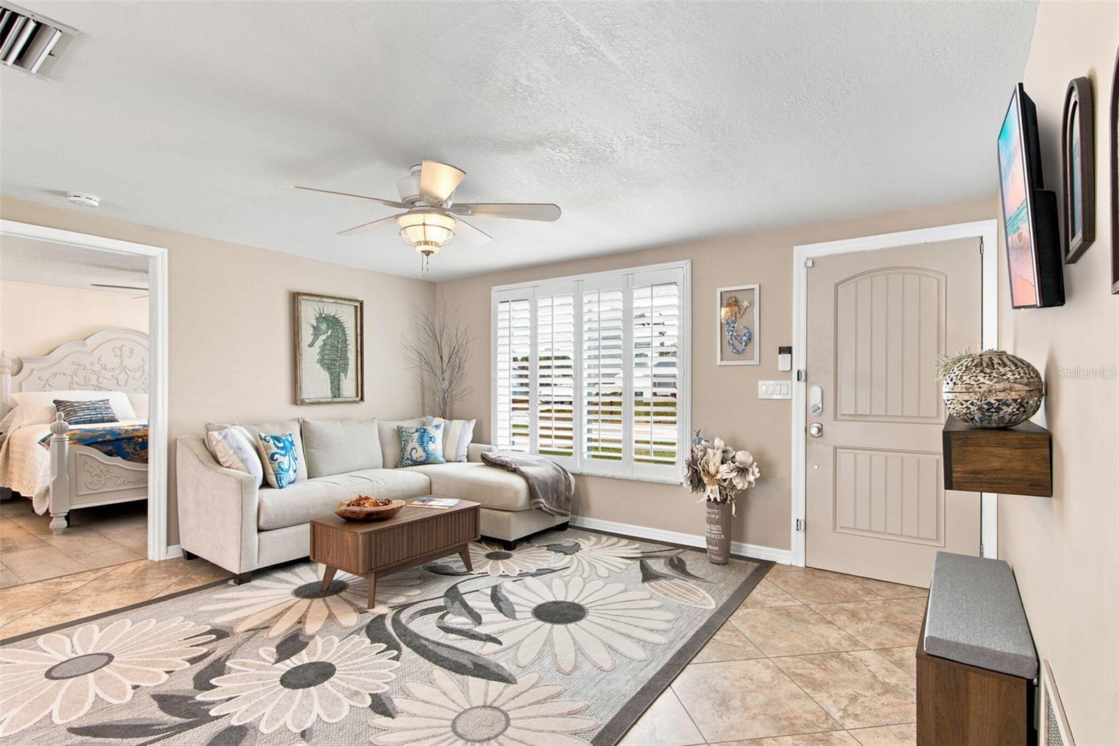 3rd image of 415 Briarwood Rd, Venice, FL 34293 | MLS# O6425662