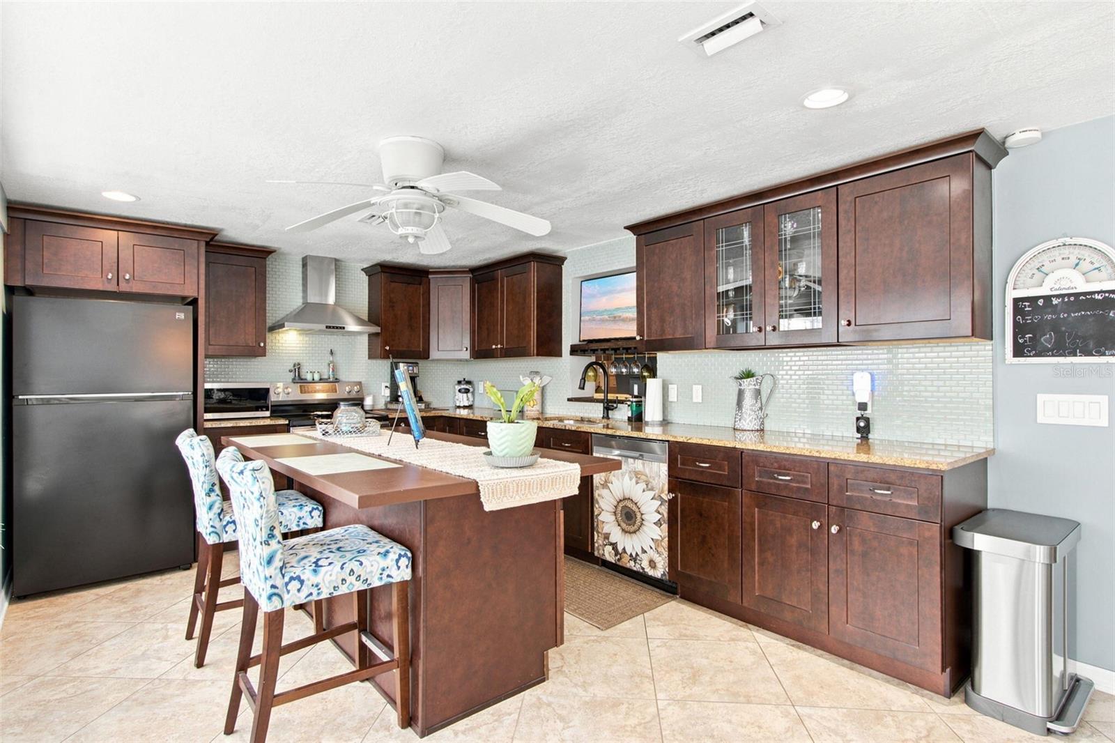 5th image of 415 Briarwood Rd, Venice, FL 34293 | MLS# O6425662