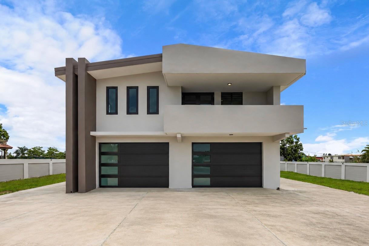 Homes for sale in Bayamon, PR | 4 Rexville Van Scoy, Bayamon, PR 00957 | MLS# PR9122809