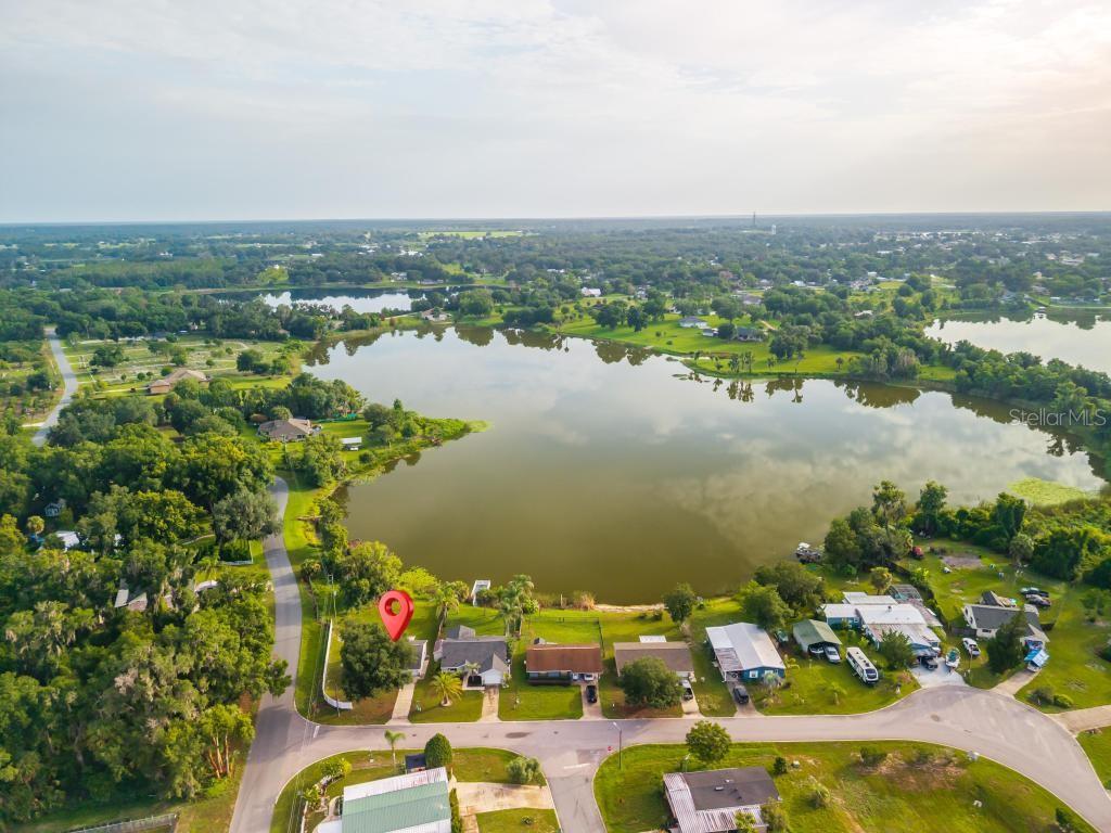 5th image of 57 Cayman Cir, Umatilla, FL 32784 | MLS# G5115183