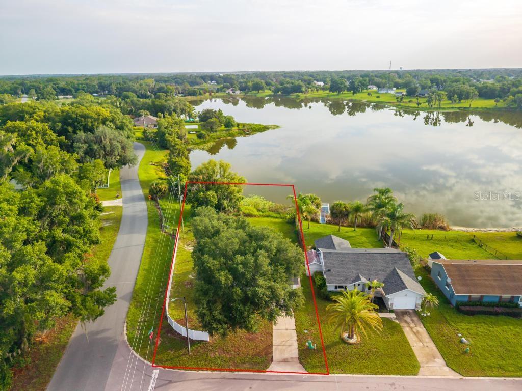 3rd image of 57 Cayman Cir, Umatilla, FL 32784 | MLS# G5115183