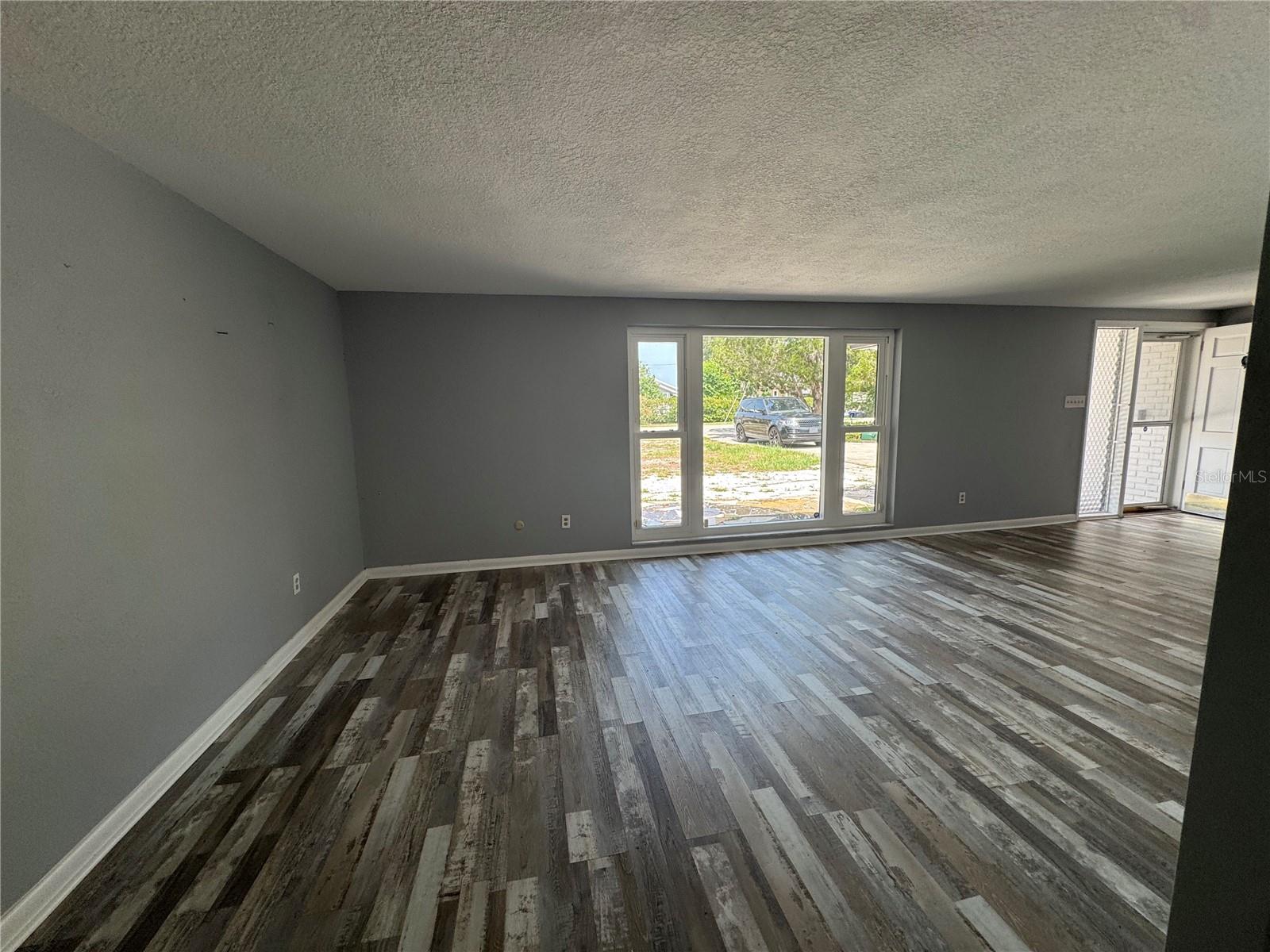 4th image of 907 S Florida Ave, Tarpon Springs, FL 34689 | MLS# A4700237