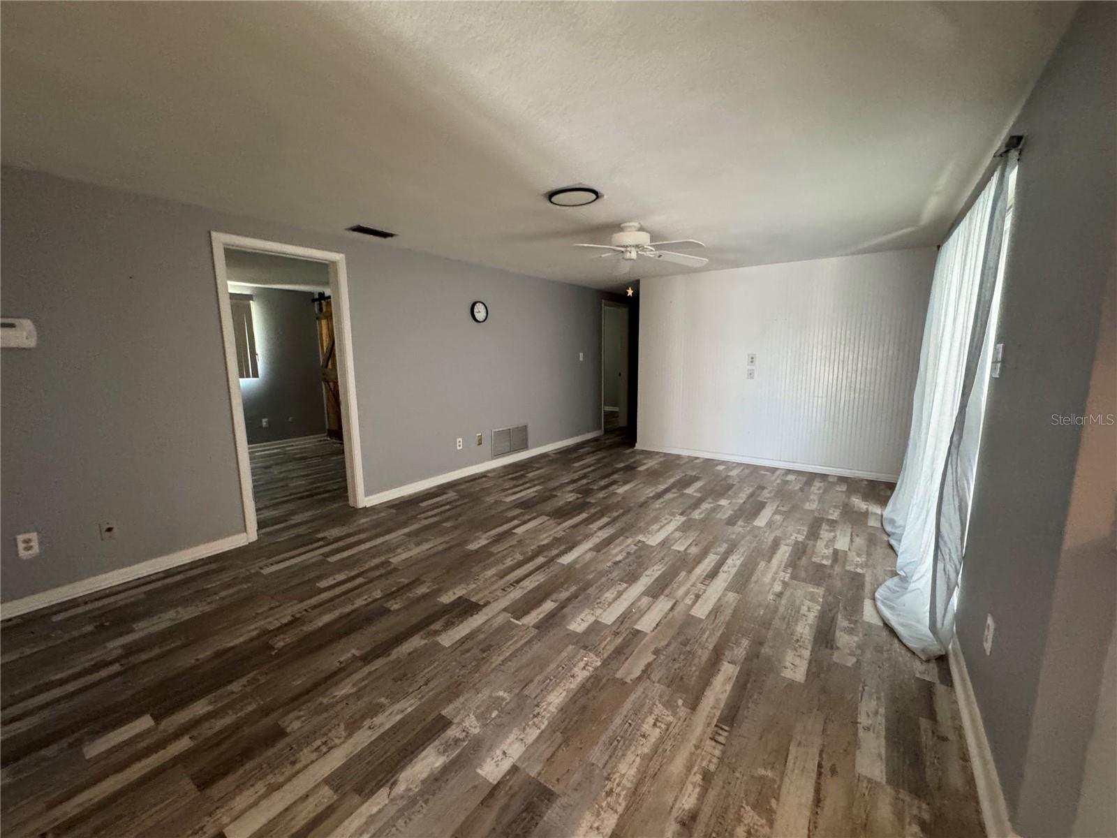 5th image of 907 S Florida Ave, Tarpon Springs, FL 34689 | MLS# A4700237