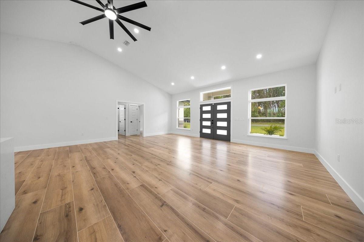 5th image of 4438 Sw 179 Pl, Ocala, FL 34473 | MLS# OM728638