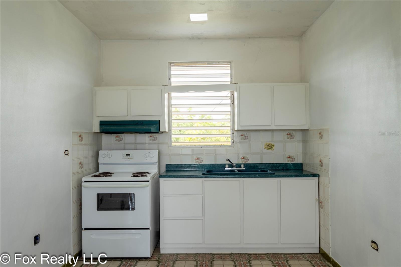 Homes for sale in Aguadilla, PR | Solar B Avenida Maria Bettega, Aguadilla, PR 00603 | MLS# PR9122819