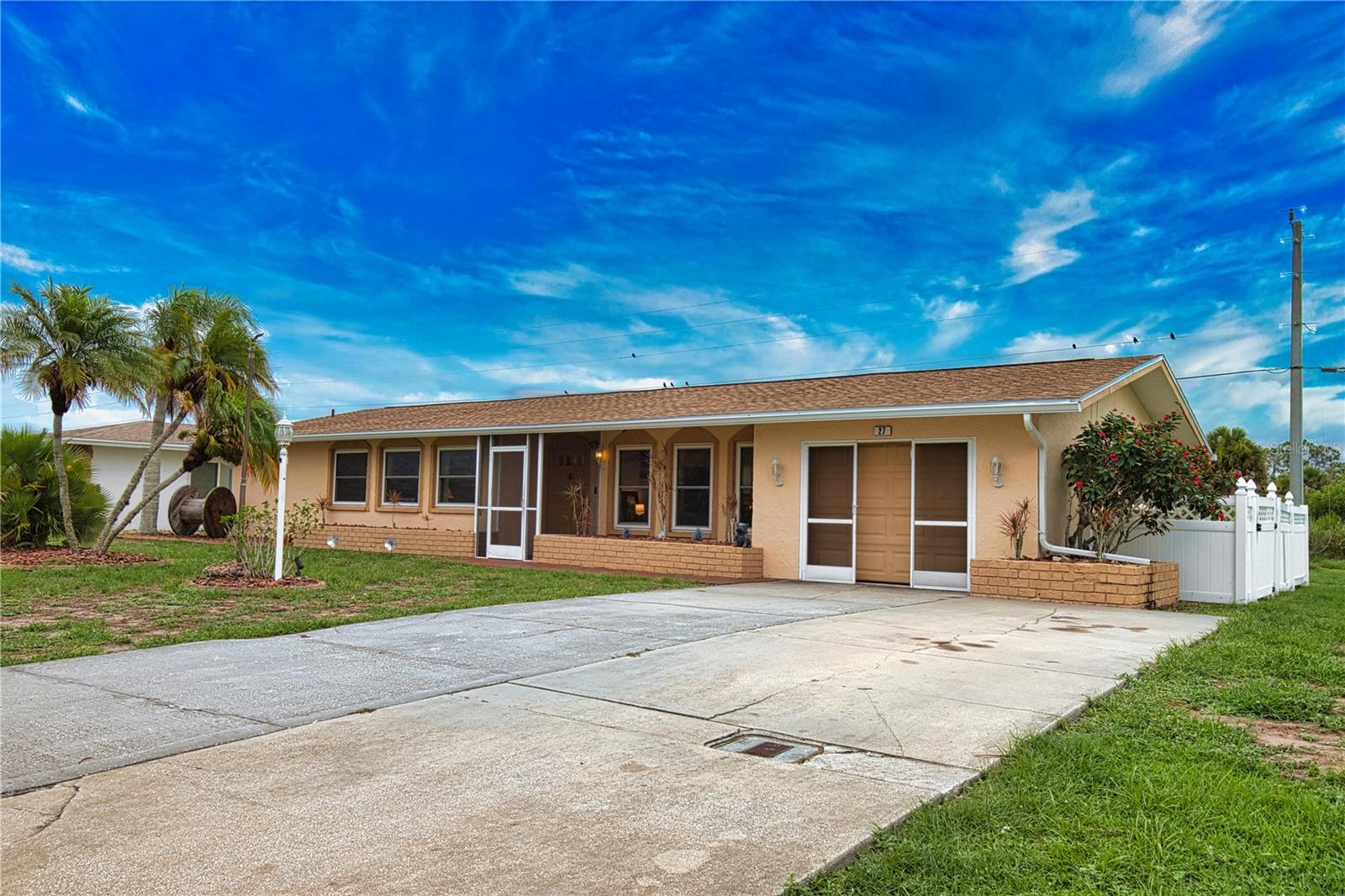 4th image of 27 Annapolis Ln, Rotonda West, FL 33947 | MLS# D6148112