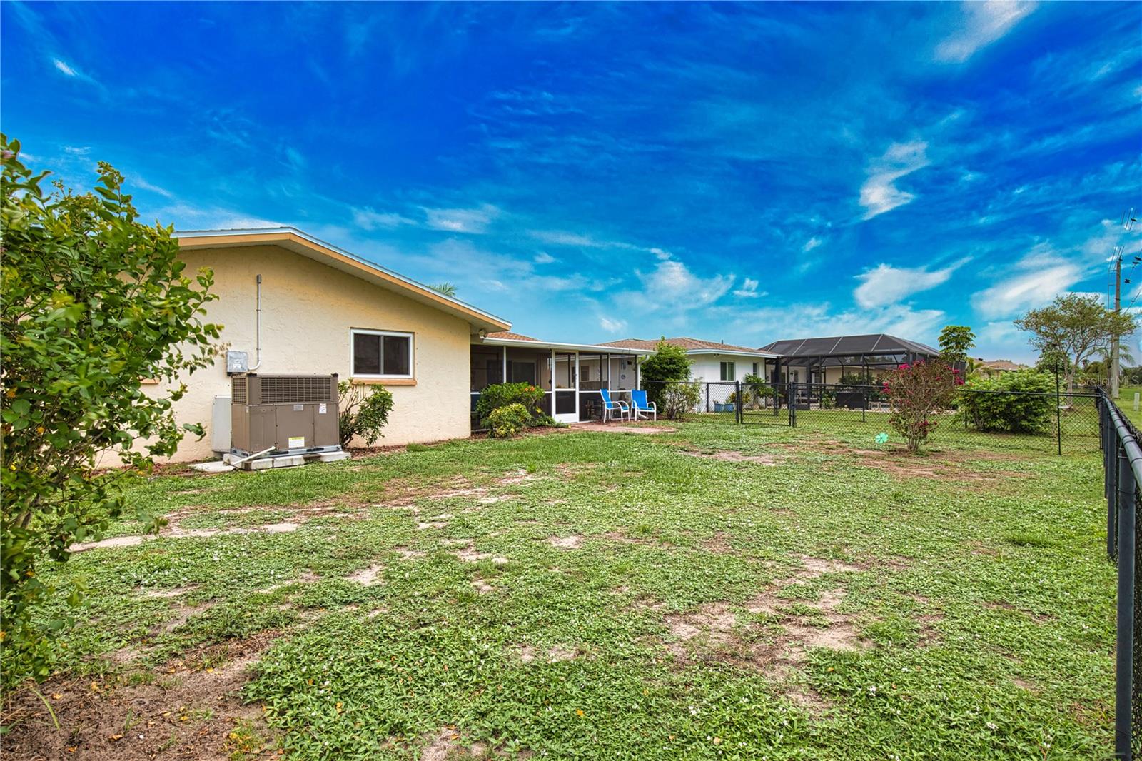 35th image of 27 Annapolis Ln, Rotonda West, FL 33947 | MLS# D6148112