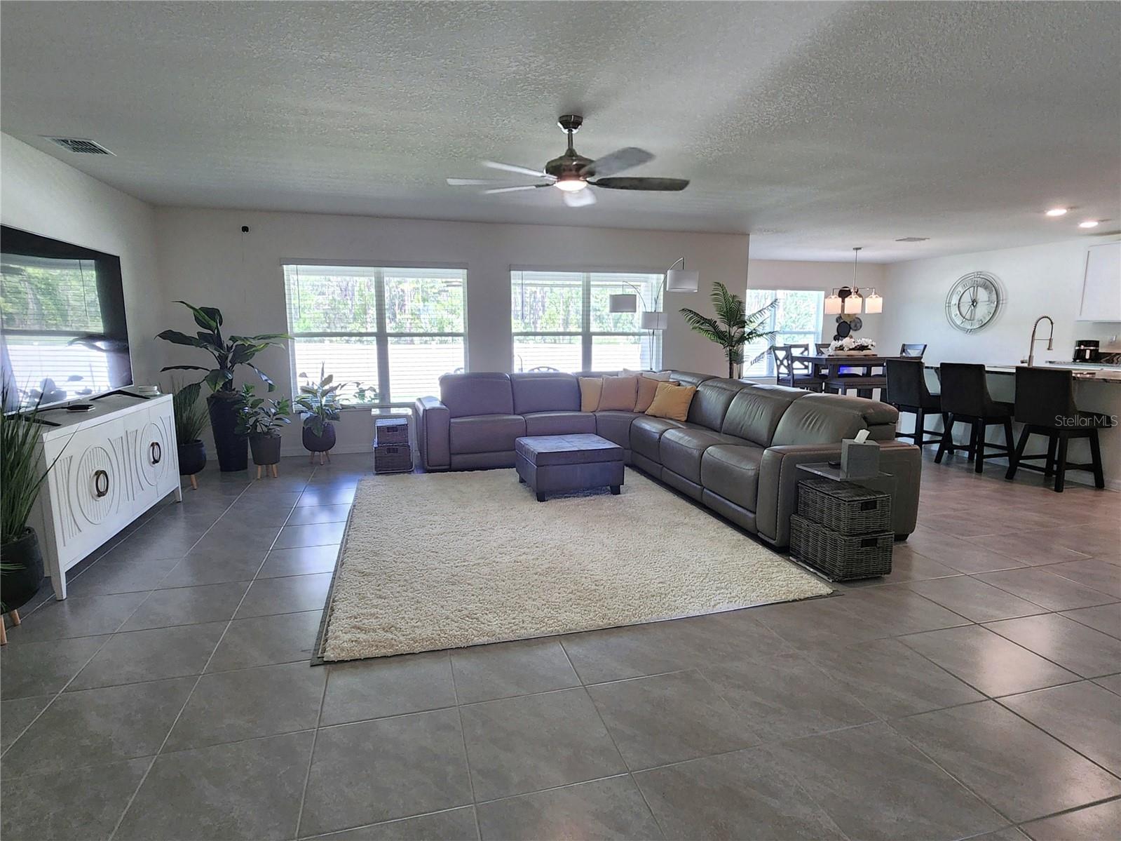 3rd image of 7238 Sw 136Th Ln, Ocala, FL 34473 | MLS# OM728649