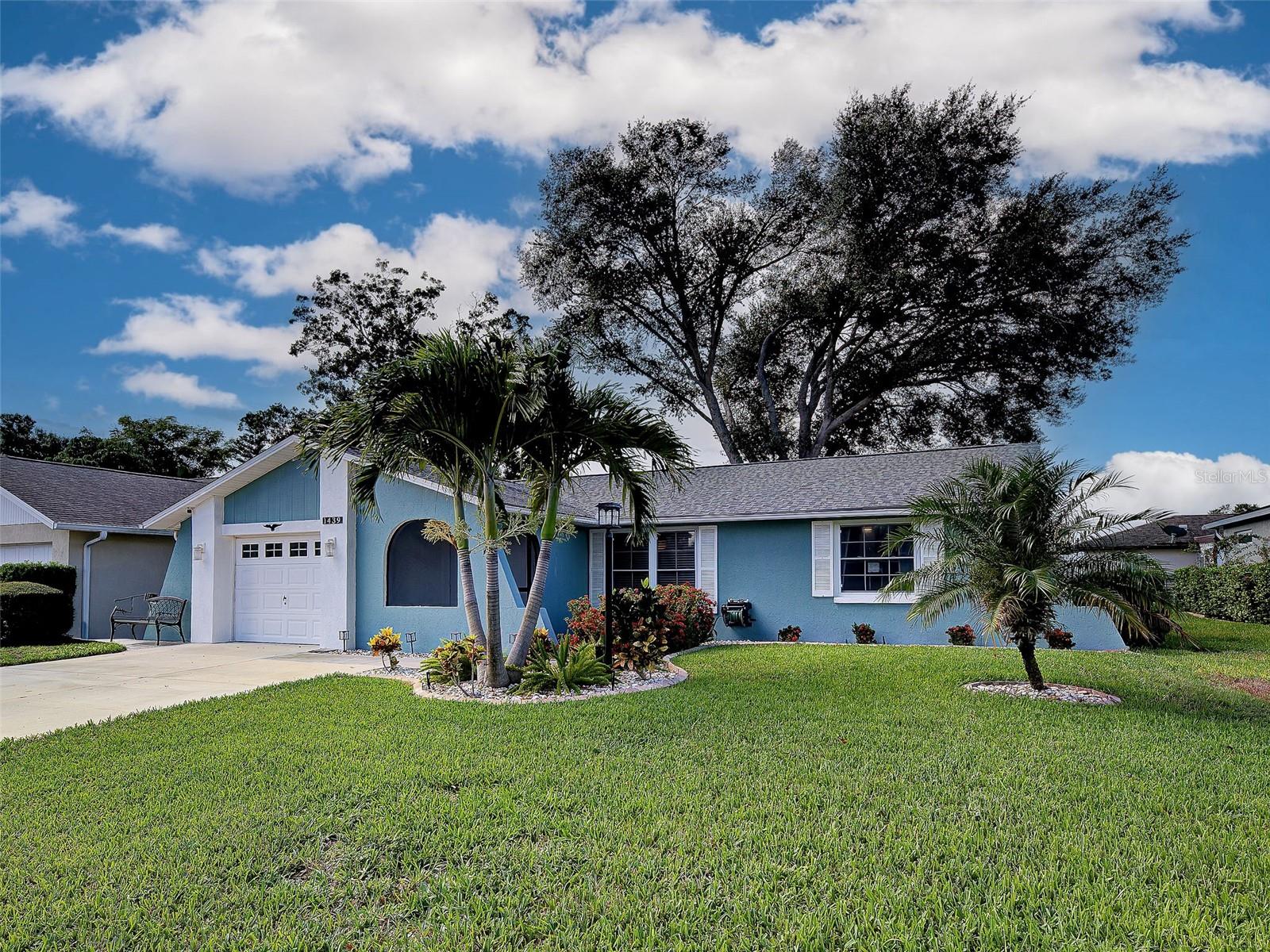 2nd image of 1439 Strada D Oro, Venice, FL 34292 | MLS# C7528482
