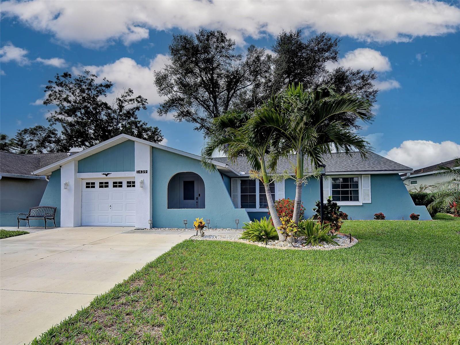 1st image of 1439 Strada D Oro, Venice, FL 34292 | MLS# C7528482