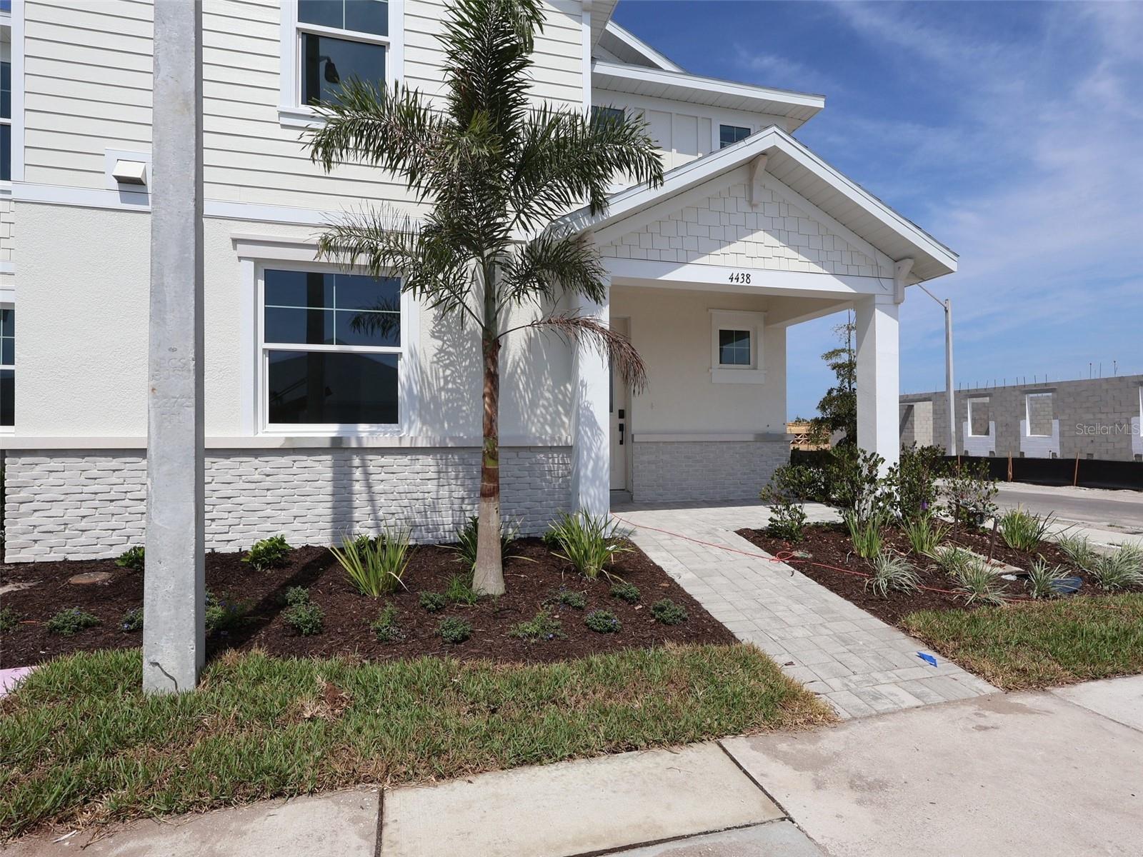 1st image of 4438 Sunset Garden St, Bradenton, FL 34210 | MLS# R4911664