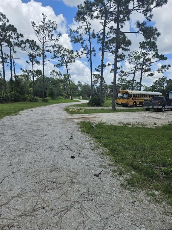 5th image of 1375 W Ash Rd, Labelle, FL 33935 | MLS# A4700273