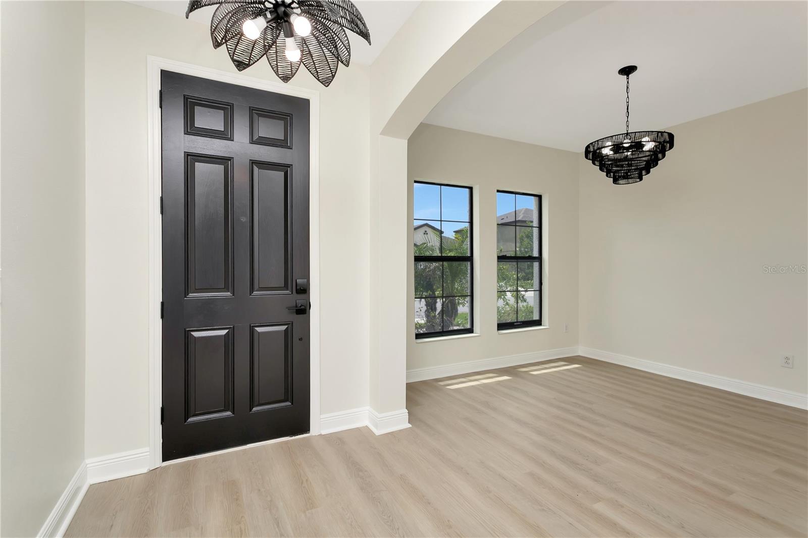 5th image of 12633 Shetland Walk Dr, Lithia, FL 33547 | MLS# O6425914